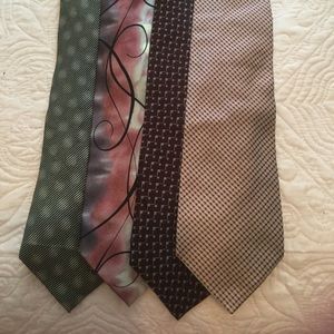 👔FOUR 100% Silk Ties👔